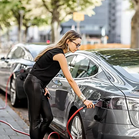 Assurance auto électrique, en ce moment 2 mois offerts !